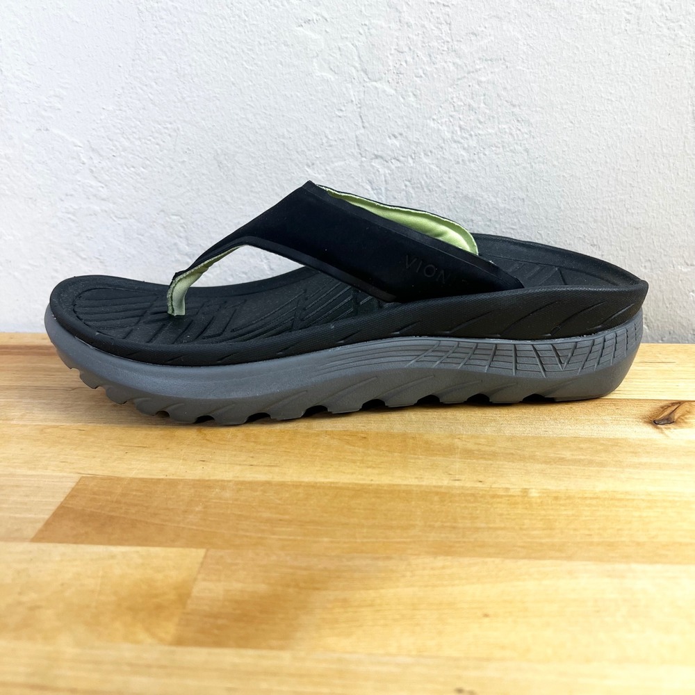 Vionic Sandals Renew Black Wedge Flip Flop Women'… - image 1